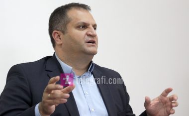 Ahmeti kërkon vazhdimin e presionit të qytetarëve ndaj Hotit