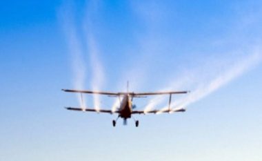 Bashkia e Shkupit: Spërkatja me aeroplan kundër mushkonjave do të zgjasë katër ditë (Video)