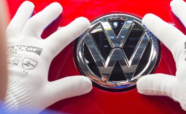 Volkswagen tërheq nga tregu edhe 630.000 vetura