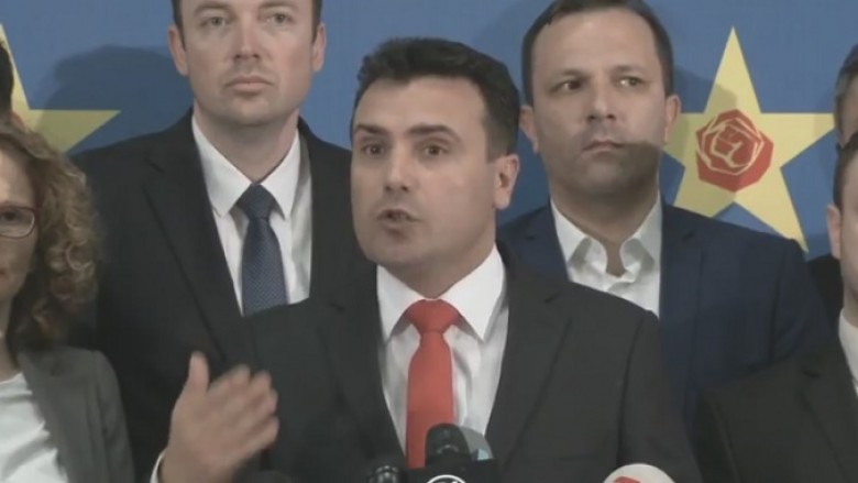 Zaev fajëson: Gruevski i mba peng ministrin Spasovski dhe Remenski