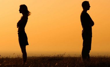 Disa këshilla për çiftet që ndahen dhe ribashkohen vazhdimisht