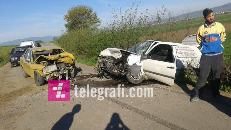 Aksident me dy të lënduar në rrugën Skënderaj-Drenas