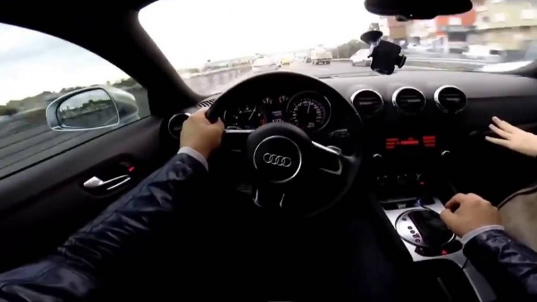 A do të guxonit të vozisnit me këtë shpejtësi në këtë komunikacion të ngarkuar?