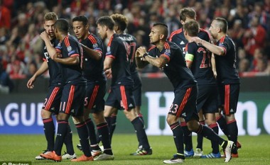 Bayerni nuk befasohet, kualifikohet në gjysmëfinale (Video)