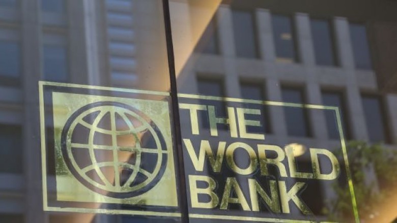 Banka Botërore ndihmon me 4.5 miliardë euro Ukrainën