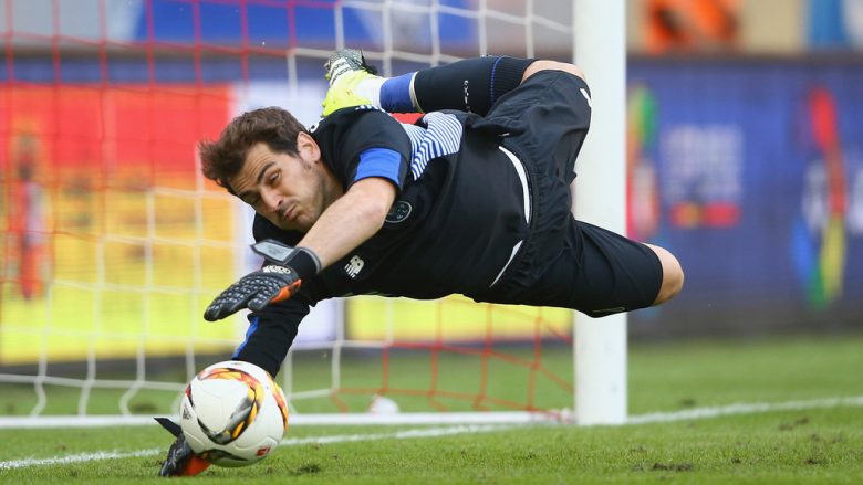 Casillas largohet nga Porto, befason me kampionati ku do të luajë