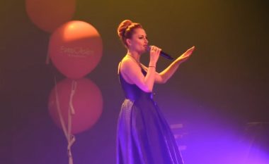 Eneda Tarifa promovon këngën në skenat evropiane