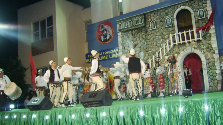 Klina përgatitet për festivalin folklorik “I Këndojmë Lirisë”