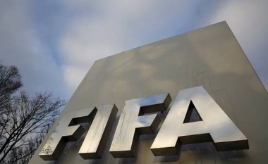 “Dosja Panama Papers” jep frytet: Vjen dorëheqja e parë në FIFA