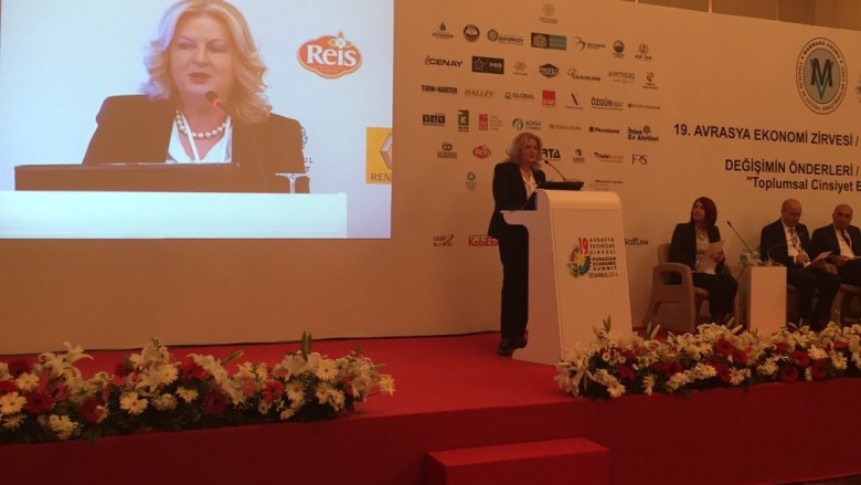 Edita Tahiri në samitin ekonomik euroaziatik në Stamboll