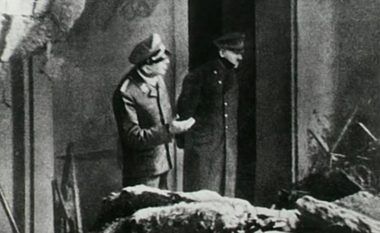 A është kjo fotoja e fundit e Hitlerit?! (Foto)