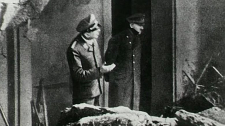 A është kjo fotoja e fundit e Hitlerit?! (Foto)