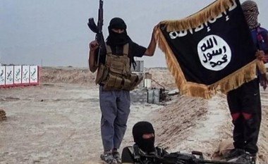 ISIS ka liruar 170 punëtorë të marrë peng