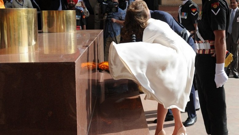 Kate Middleton si Marylin Monroe, tradhëtohet nga fustani (Foto)
