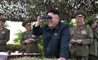 Koreja e Veriut kërcënon me sulme bërthamore SHBA-në