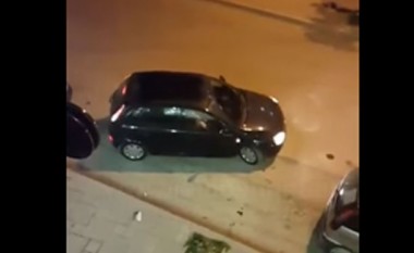 Kjo çfarë “torture” përjeton kjo femër për të parkuar makinën në Fier (Video)