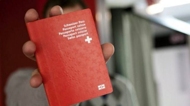 Pas gjermanëve, kosovarët prijnë në marrjen e pasaportës zvicerane