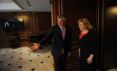 ​Presidentja kroate i premton Thaçit mbështetjen e Kroacisë