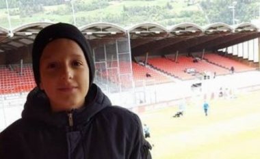 14-vjeçari nga Kosova nënshkruan për Sionin