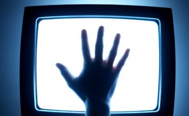 Renditja e televizioneve në mjetet kabllore: Përparësi kanalet vendore dhe prodhimi (Video)