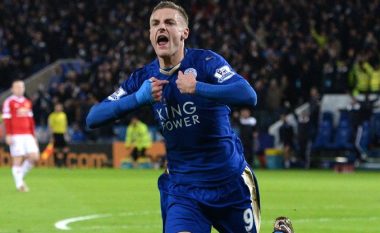 Zyrtare: Vardy nuk shkon te Arsenali, rinovon me Leicesterin