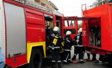 Trajnohen zjarrfikësit e Tetovës (Foto)