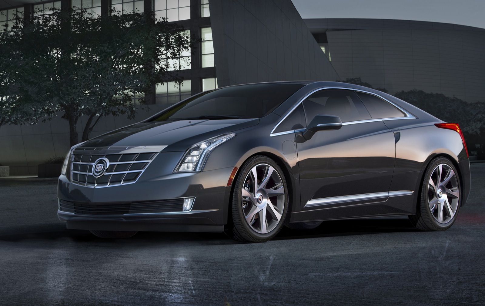 The 2014 Cadillac ELR luxury coupe cuts a dramatic, forward-leaning profile that remains faithful in its execution to the Art & Science design philosophy and the Converj show car that inspired it. The ELR is the industry’s only electric vehicle offered by a full-line luxury automaker. Production starts in late 2013.