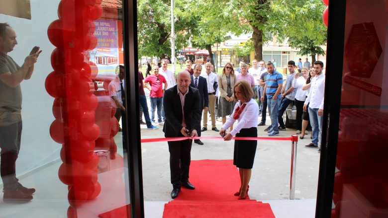 Dyqani i ri i IPKO-së sjell hapësirë moderne në lokacionin qendror në qytetin e Podujevës