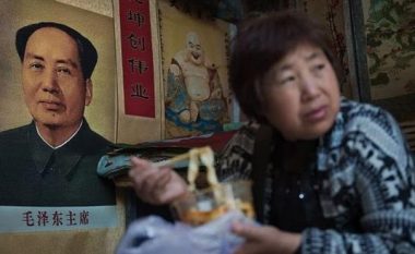 Diktatura në Kinë, heshtet 50 vjetori i revolucionit kulturor