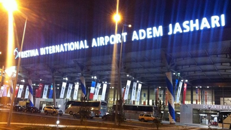 Për tri ditë mbi 16 mijë persona kanë hyrë në Kosovë përmes Aeroportit të Prishtinës