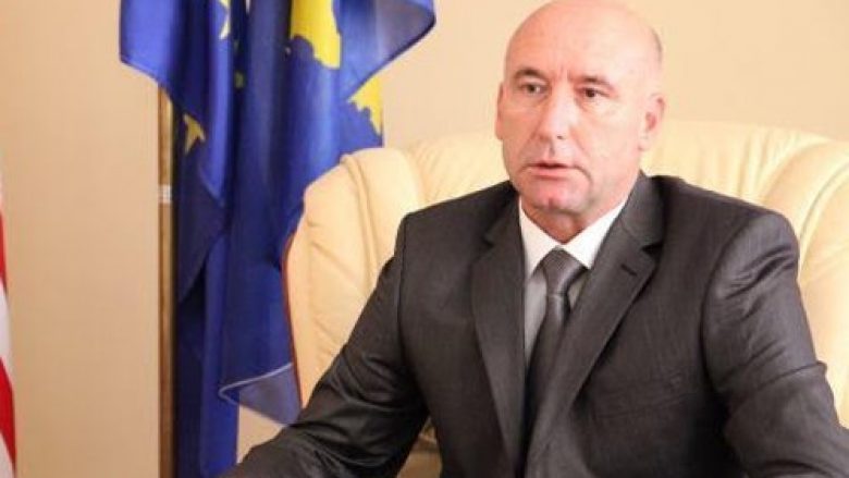 Ali Berisha: Jemi në kontakt ndërministror, Kosova e gatshme të dërgojë mjekë dhe medikamente në Shqipëri