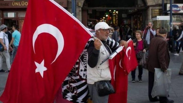 BE mbështet vizat për Turqinë, por i bën thirrje për plotësimin e kushteve