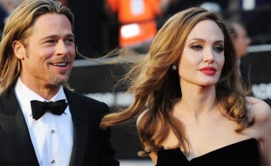 Angelina mendon se Brad Pitt e tradhëtoi me ish-gruan