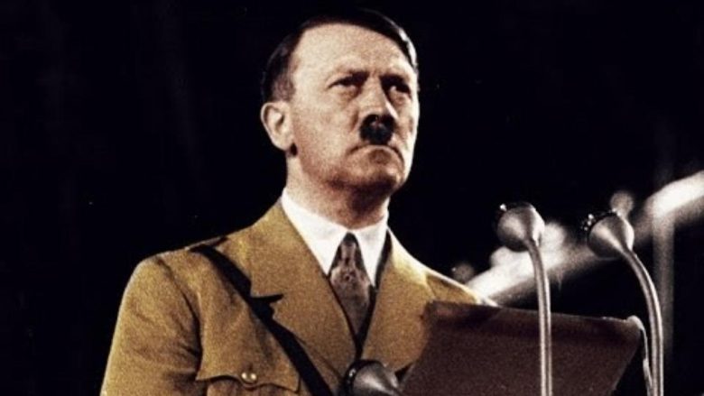 Foto e rrallë: Momenti kur Adolf Hitler i shpallë luftë Shteteve të Bashkuara (Foto)