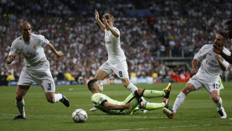 Kroos e Carvajal i bashkohen Guardiolas