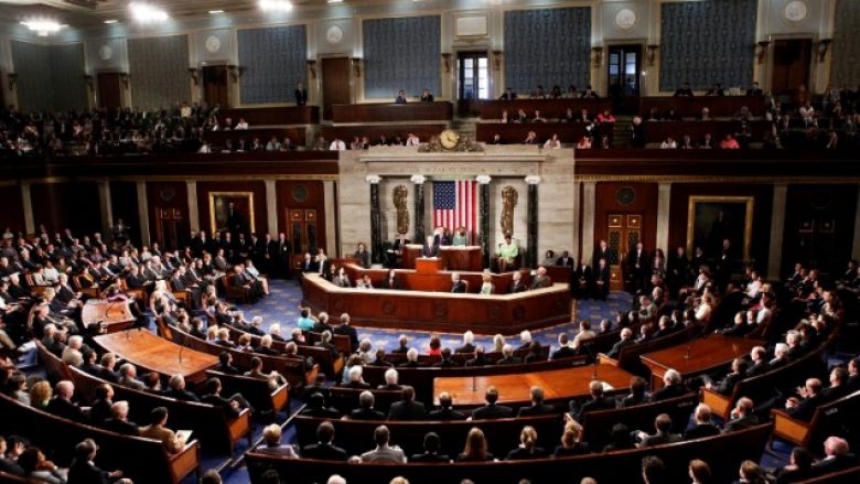 Kongresi voton mbështetjen amerikane për Kosovën në fushën ushtarake