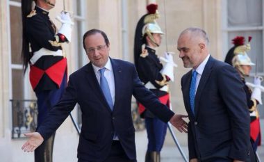 Rama në Paris me ftesë të Hollande