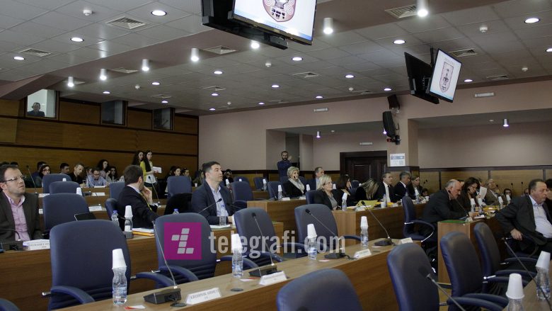 Kuvendi komunal i Prishtinës miraton tri pikat që kishte në rend dite