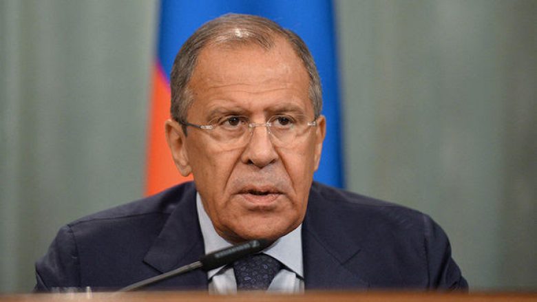 Lavrov: Rusia pro bashkëveprimit me kurdë dhe Uashingtonin për zmbrapsjen e ISIS-it