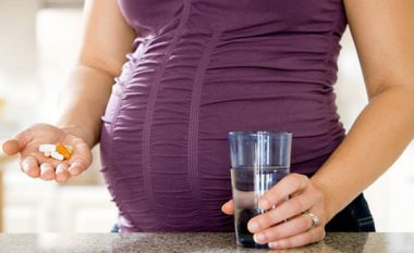 Cilën materie ushqyese femrat shtatzënë nuk e konsumojnë mjaftueshëm