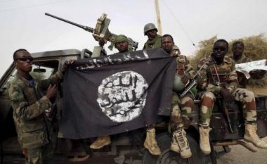 SHBA i ofron ndihmë Nigerisë për luftimin e terrorizmit