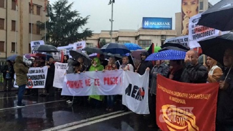 Interesim i dobët për protestat për të drejtat e punëtorëve në Maqedoni (Video)