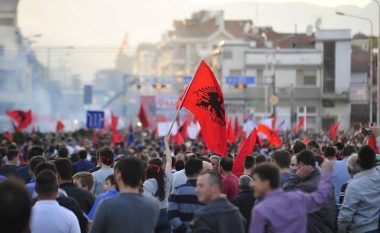 Maqedoni, shqiptarët rreth 40 përqind! (Foto)