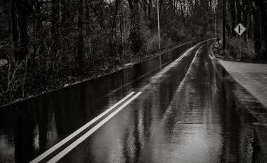 Gjendja e rrugëve në Maqedoni pas reshjeve të rrëmbyeshme të shiut