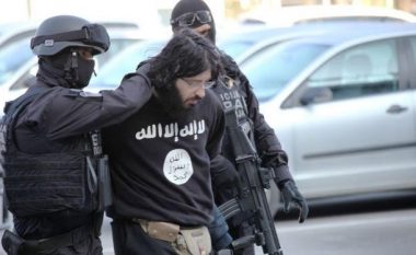 Trebinje: Arrestohet sepse ka dashur t’i bashkohet ISIS-it