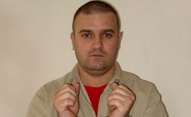 Bozhinovski lirohet nga burgu