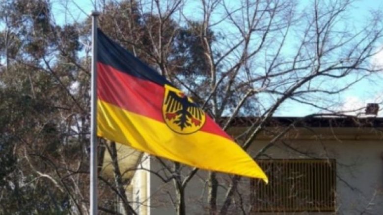 Biznes me termine për vizat, mbi 200 euro një termin në ambasadën gjermane (Video)
