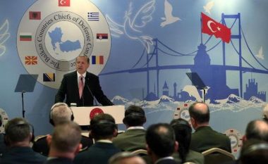 Erdogan: Deti i Zi është bërë pothuajse liqe i Rusisë