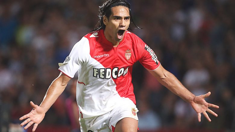 Falcao rikthehet te Monaco, por fillon bisedimet me kampionin turk