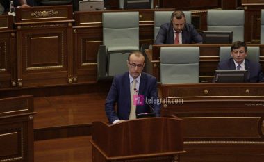 Haxhiu në parlament: Lojtarët kosovarë të kthehen në vendlindje